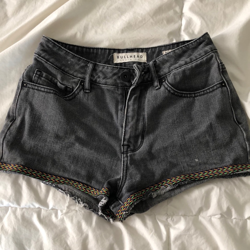 Gray cool High rise shorts 🖤💚